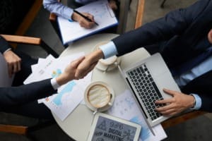 b2b b2c anlaşma görseli