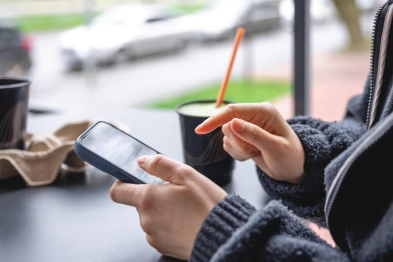 mobil uygulama görseli mobil uygulama tasarımı