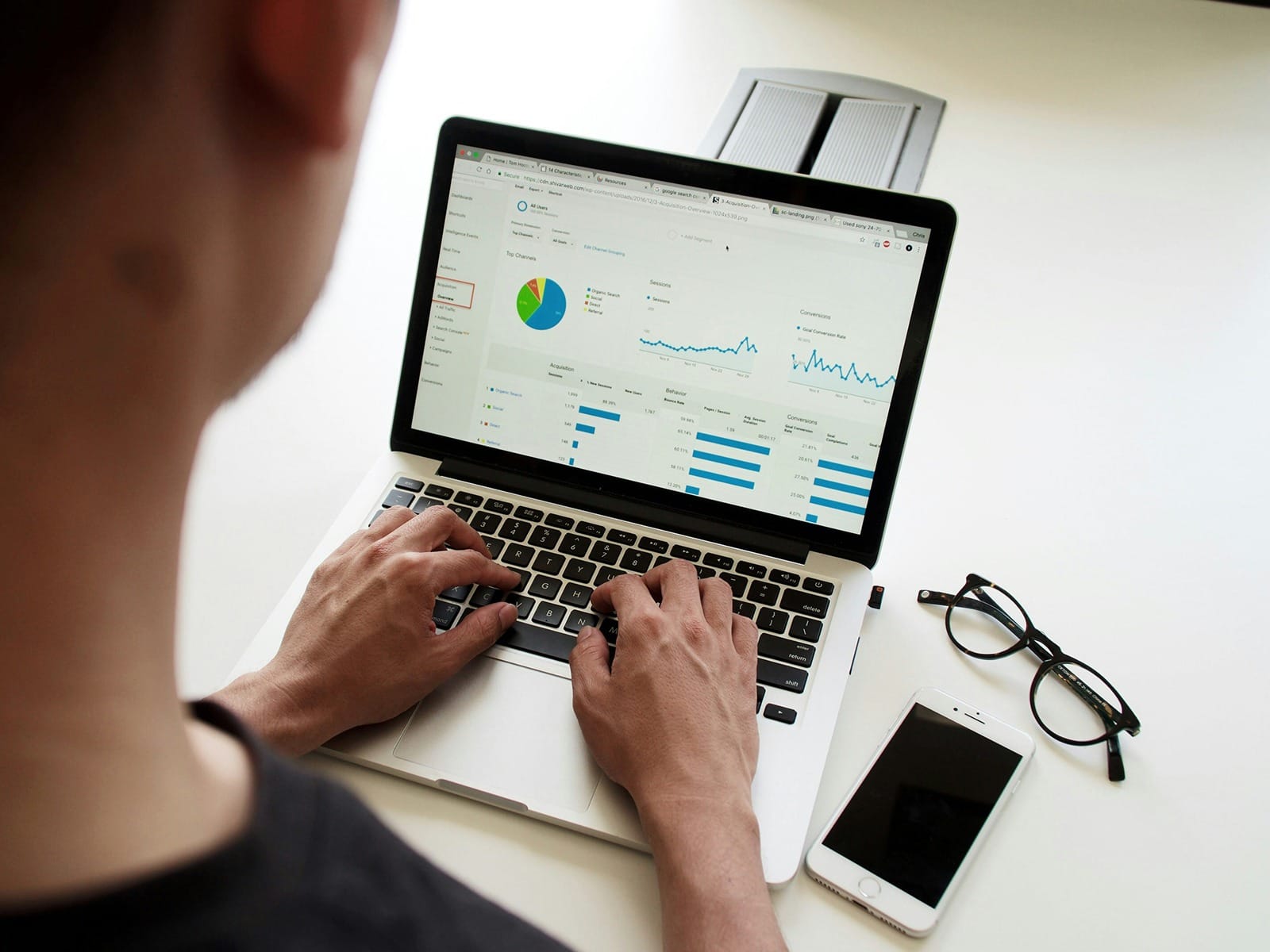 8 Free Tools You Can Use for Website Analytics
