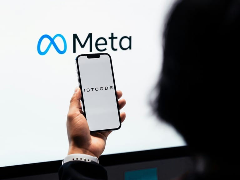 meta yapay zeka görseli yapay zeka teknoloji görseli