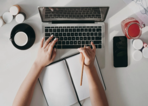 AI-powered content creation expert AI technology visual