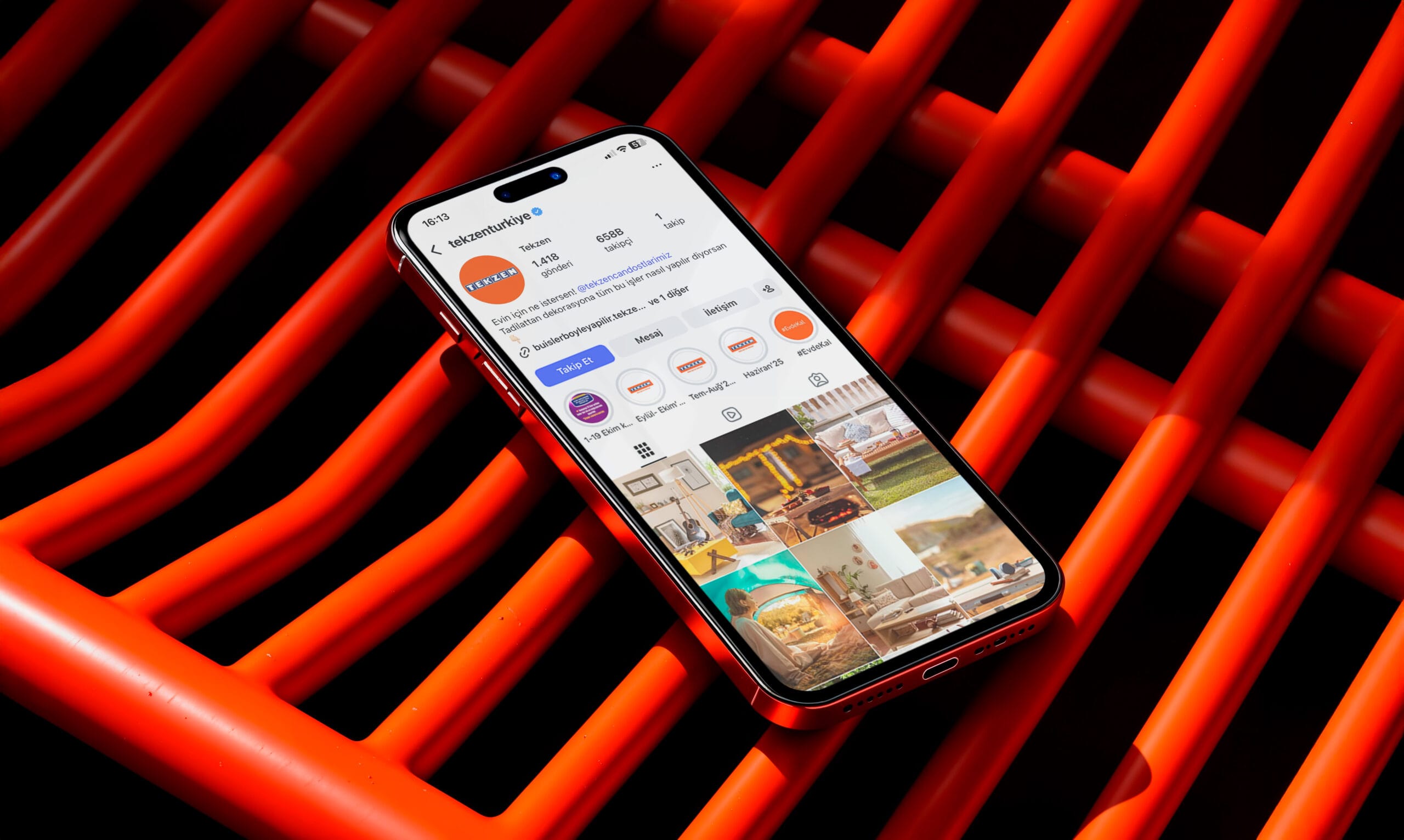 Tekzen increases engagement and brand awareness targeting its audience through social media management.